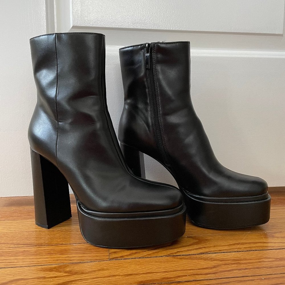 Zara Black Platform Boots